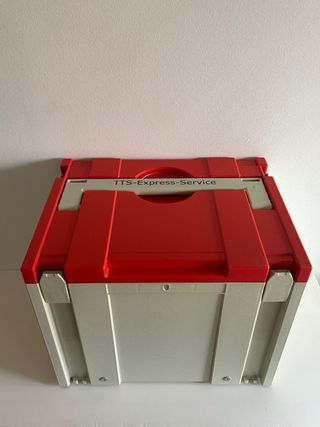 Caja de herramientas apilable