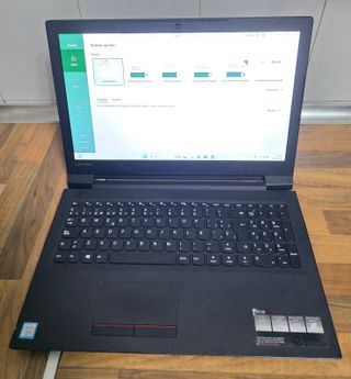 Ordenador portátil Lenovo i3 SEXTA GENERACIÓN 