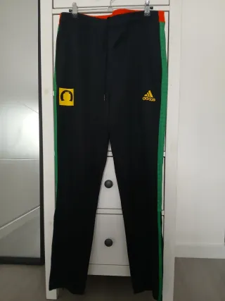 Chándal Adidas Lego. Talla L