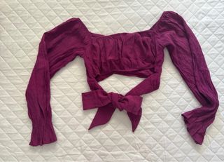 Top Morado Hombros Descubiertos 