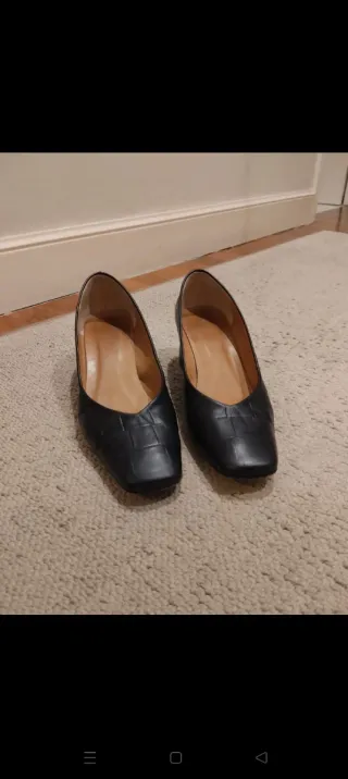 Zapatos salón Malababa negros