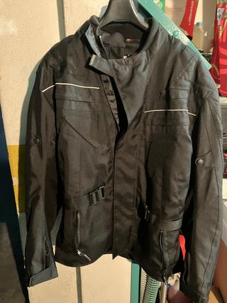 Blusão motard preto quase novo