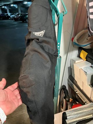 Blusão motard preto quase novo