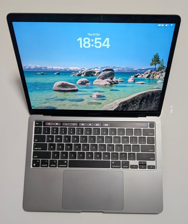 Apple Macbook Pro 13" M2 512Ssd 16GB Súper Precio