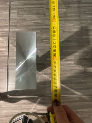 Mesa de cristal patas plateadas