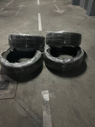 Juego de 4 Ruedas de Coche