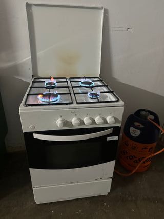 Cocina de gas butano Corberó