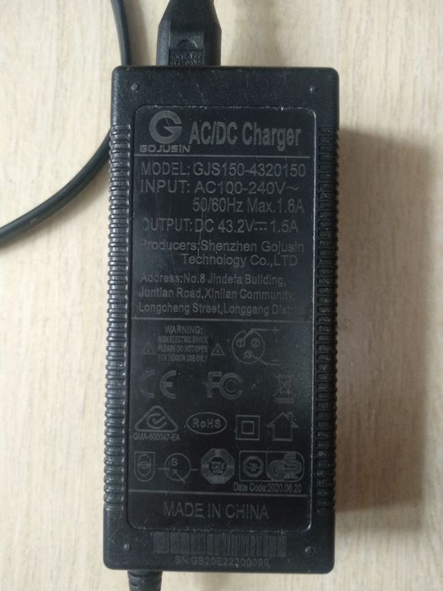 Cargador Gojusin AC/DC GJS150-4320150 43.2V 1.5A