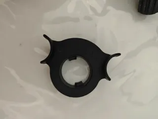 Sujeta cuchillas Mambo Cecotec
