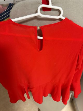 Blusa Lofties Roja Manga Volante Talla S