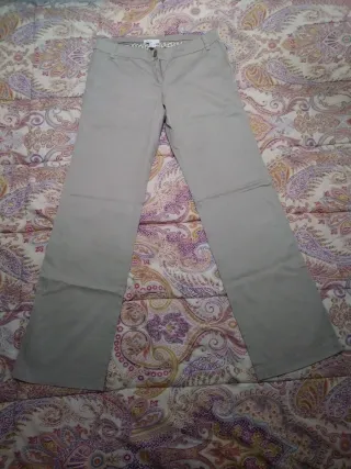 Pantalones beige Mango