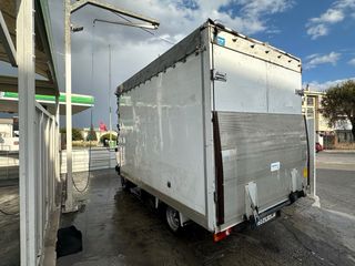 Camión Nissan Cabstar 2003 Plataforma