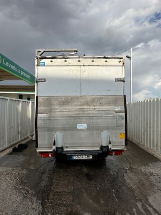 Camión Nissan Cabstar 2003 Plataforma
