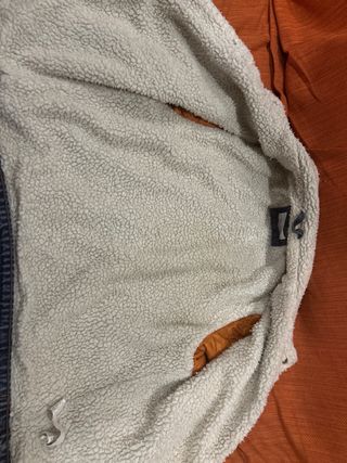 Chaqueta vaquera Bershka forrada