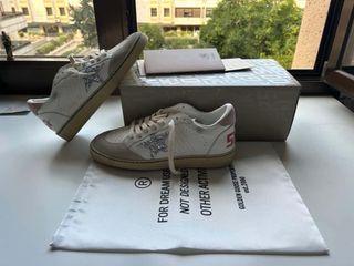 Zapatillas Golden Goose Blancas y Plateadas