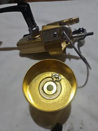 Carrete de pesca Daiwa GS9 Dorado