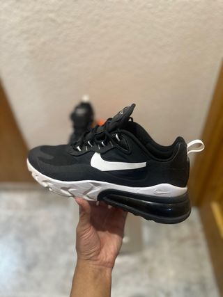 Nike Air Max 270 React Talla 42