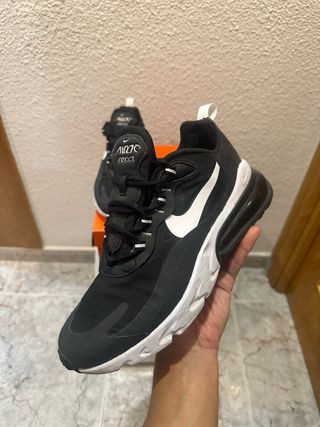 Nike Air Max 270 React Talla 42