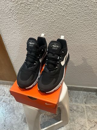 Nike Air Max 270 React Talla 42
