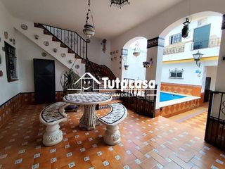 Casa adosada en venta en Vista Azul - Consolación en Dos Hermanas