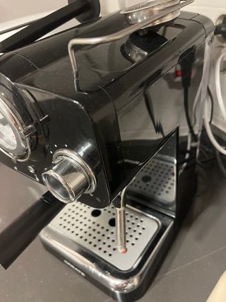 Cafetera automática CRÉATE Negra