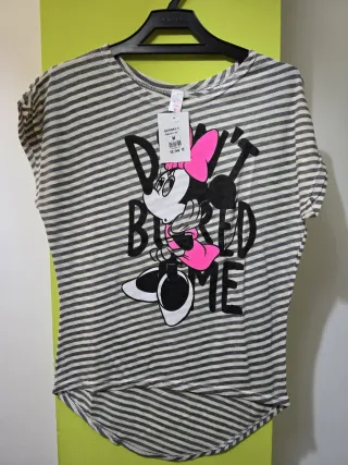 6 ARTÍCULOS CON ETIQUETA.Sudaderas y camisetas.T/M