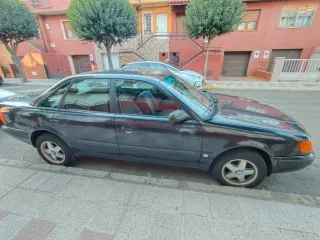 Audi a100 2.E 