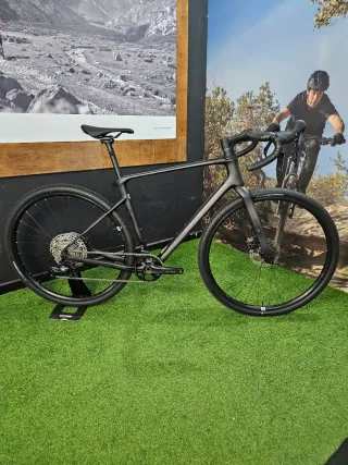 Cube Nuroad ONE Gravel Bike