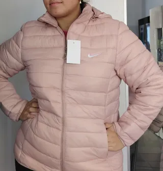 Chaqueta Nike acolchada color verde azulado