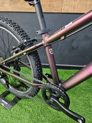Bicicleta Cube Acid 240