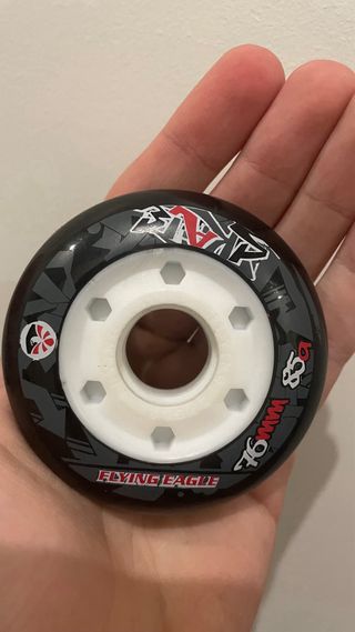 Ruedas Flying Eagle 76mm 85A (Pack 8)