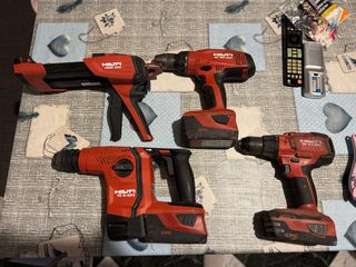 Lote Hilti: Atornilladoras,percutor y pistola.