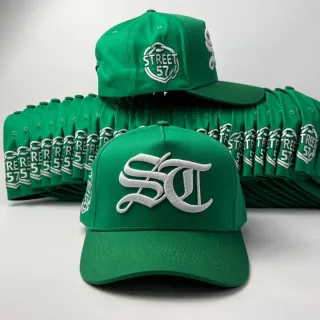 Gorras Street 57 Moradas y Lilas