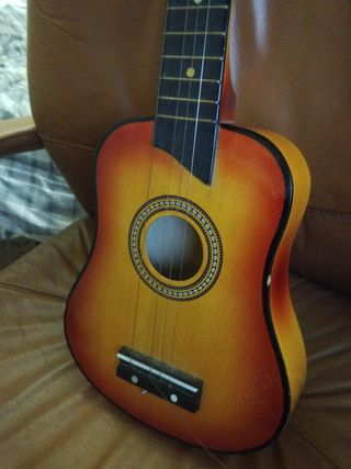 Guitarra clásica infantil