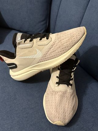 Nike Air Zoom T44 