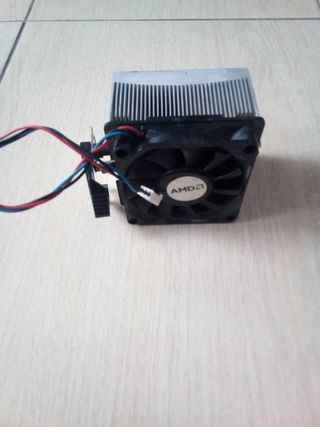 Disipador CPU AMD con Ventilador