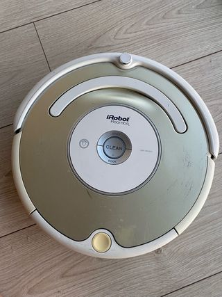 iRobot Roomba 531 + Base y Cargador