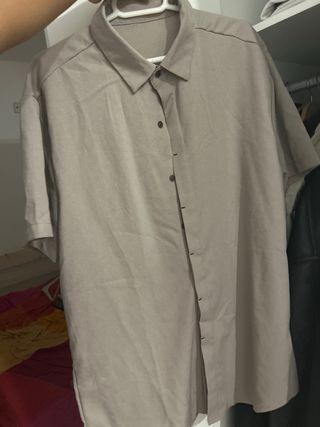 Camisa beige manga corta