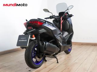 YAMAHA X-MAX 300 