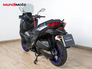 YAMAHA X-MAX 300 