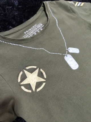 Camiseta estilo militar (talla 34)