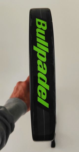 Pala de pádel Bullpadel BP10 EVO reparada 