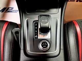 Mercedes-Benz A45 AMG / 381 cv / TECHO SOLAR