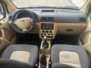 Ford Tourneo 94000km Unico Dueño