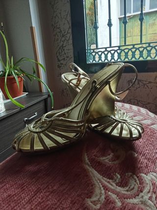 ZAPATOS DE VESTIR O BAILE DE SALÓN