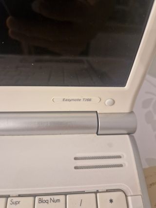 Packard Bell Easynote TJ66 Portátil