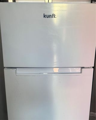 NEVERA DOS PUERTAS MARCA KUNFT EN BLANCO 