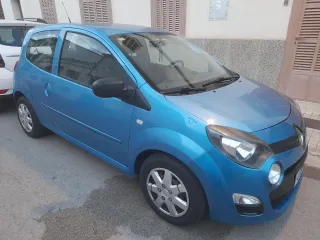 Renault Twingo 1.2 16v 75cv AÑO 2012  ETIQUETA  C 