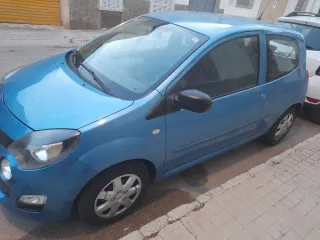 Renault Twingo 1.2 16v 75cv AÑO 2012  ETIQUETA  C 