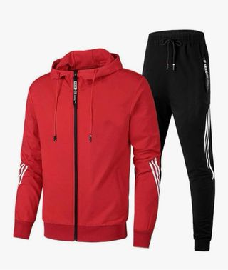 Conjunto chándal con rayas 
Talla S-3XL